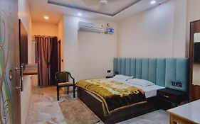 Hotel Surya Palace 3*
